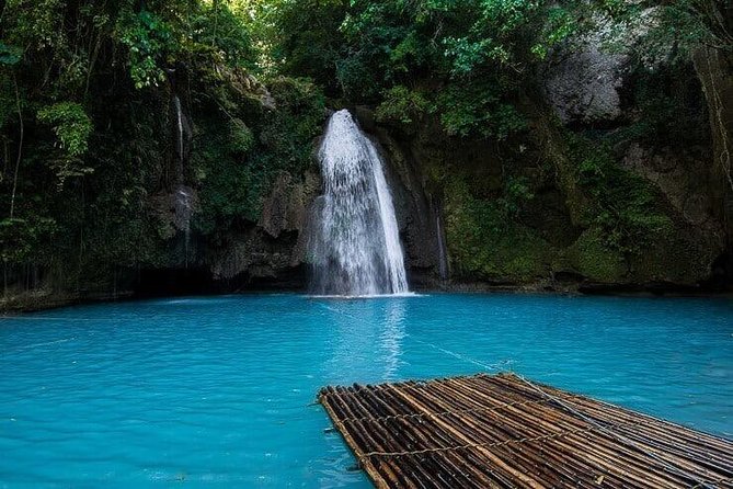 Osmeña Peak & Badian Canyoneering with Kawasan Falls Tour Package - Osmeña Peak at the start of the day