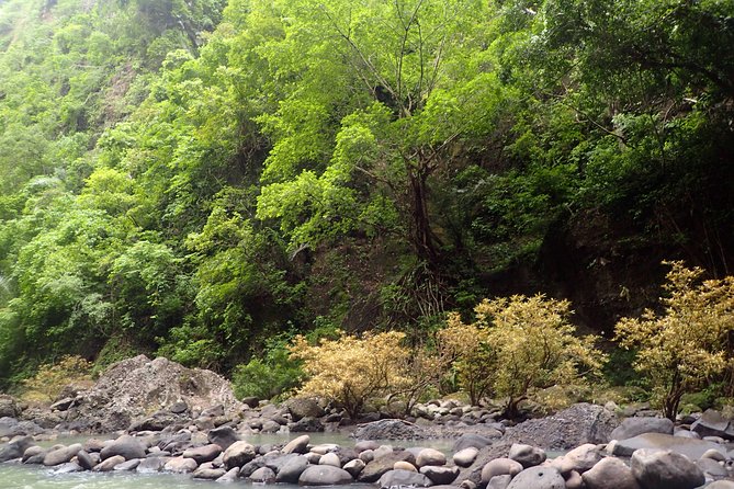Pagsanjan Falls-Taal Volcano-Tagaytay ultimate Day Tour frm MNL - A big day beyond Manila
