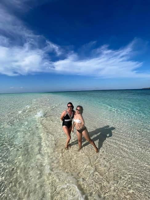 PALAWAN: Balabac Island Hopping with Full board Meals - Candaraman and the Balabac lighthouse finish the picture