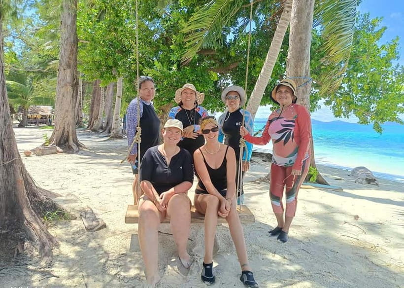 PALAWAN: Balabac Island Hopping with Full board Meals - Three days of island stops, sandbars, and sea life