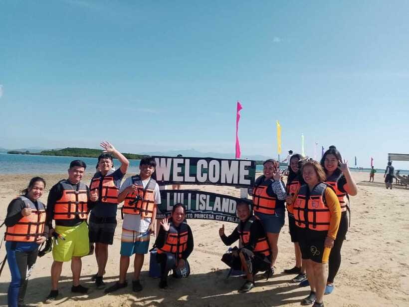 Palawan: Honda Bay Island Hopping Cruise - Is $40 a fair price?