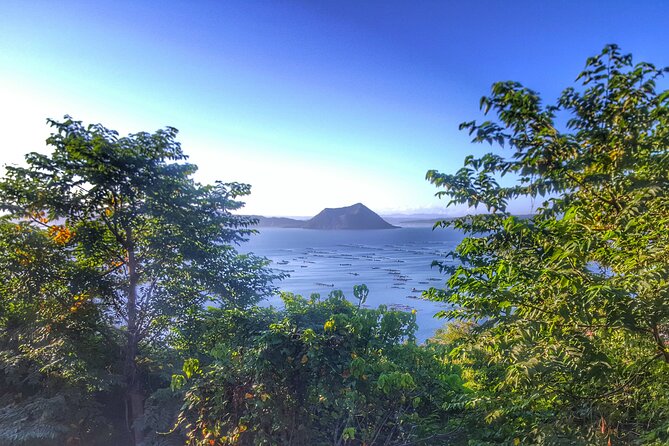 Philippines Intro 3 days 2 nights Tour Best of Manila and Beyond - Tagaytay and two nights in the hills