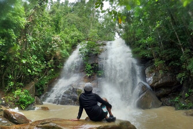 Port Barton Island Hopping - Seaplane Transfer FR Puerto Princesa - Bigaho Falls provides a cool finish