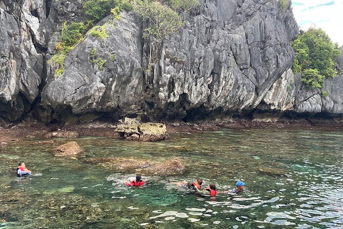 Private El Nido Tour A Island Hopping - A private route through El Nido’s most famous sights