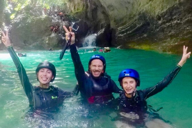 Private Kawasan Falls Canyoneering w/ Lunch - Moving through the Kawasan Falls route
