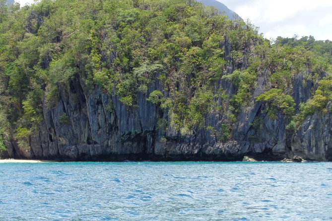 Private Puerto Princesa Underground River, Ugong Cave & zipline - Who will enjoy this day most?