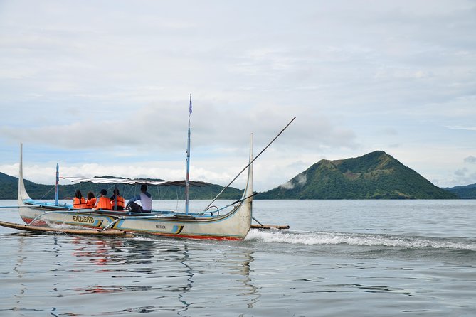 Private Tour: Tagaytay Midlands & Taal Volcano Boat Ride - Lunch in Silang, then a Korean temple