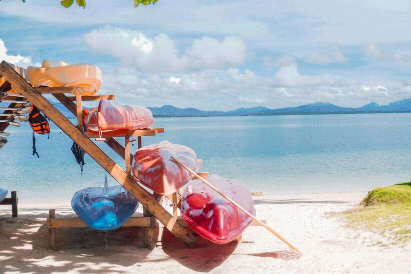 Puerto Princesa: Cowrie Island Guided Day Tour with Meal - Arriving on Cowrie Island