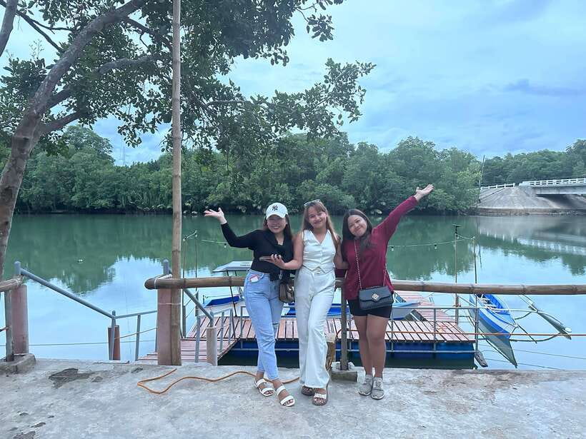 Puerto Princesa: Iwahig Firefly Watching & River Cruise - Getting ready for a 45-minute night cruise