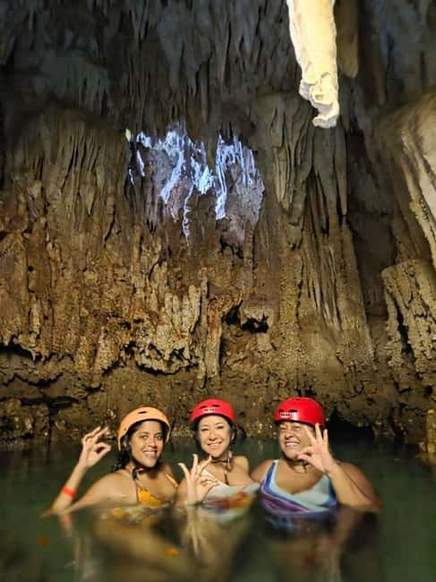 Siargao: Jellyfish Sohoton Cove Tour with Lunch and Pickup - The stingless jellyfish sanctuary