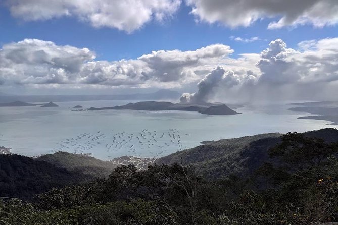 Taal Volcano Experience: Scenic Countryside and Volcano Tour - The real attraction: seeing Taal from above and below