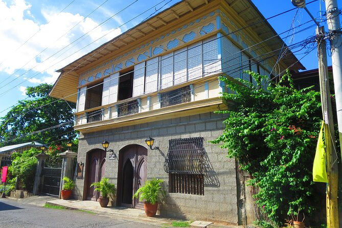Tagaytay, Taal Volcano & Heritage Town: A Journey of Discovery - Tagaytay: the first wide view of Taal Volcano