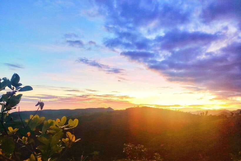 Trekking to see the beautiful view of Cebu City - The uphill walk takes 40 minutes to an hour